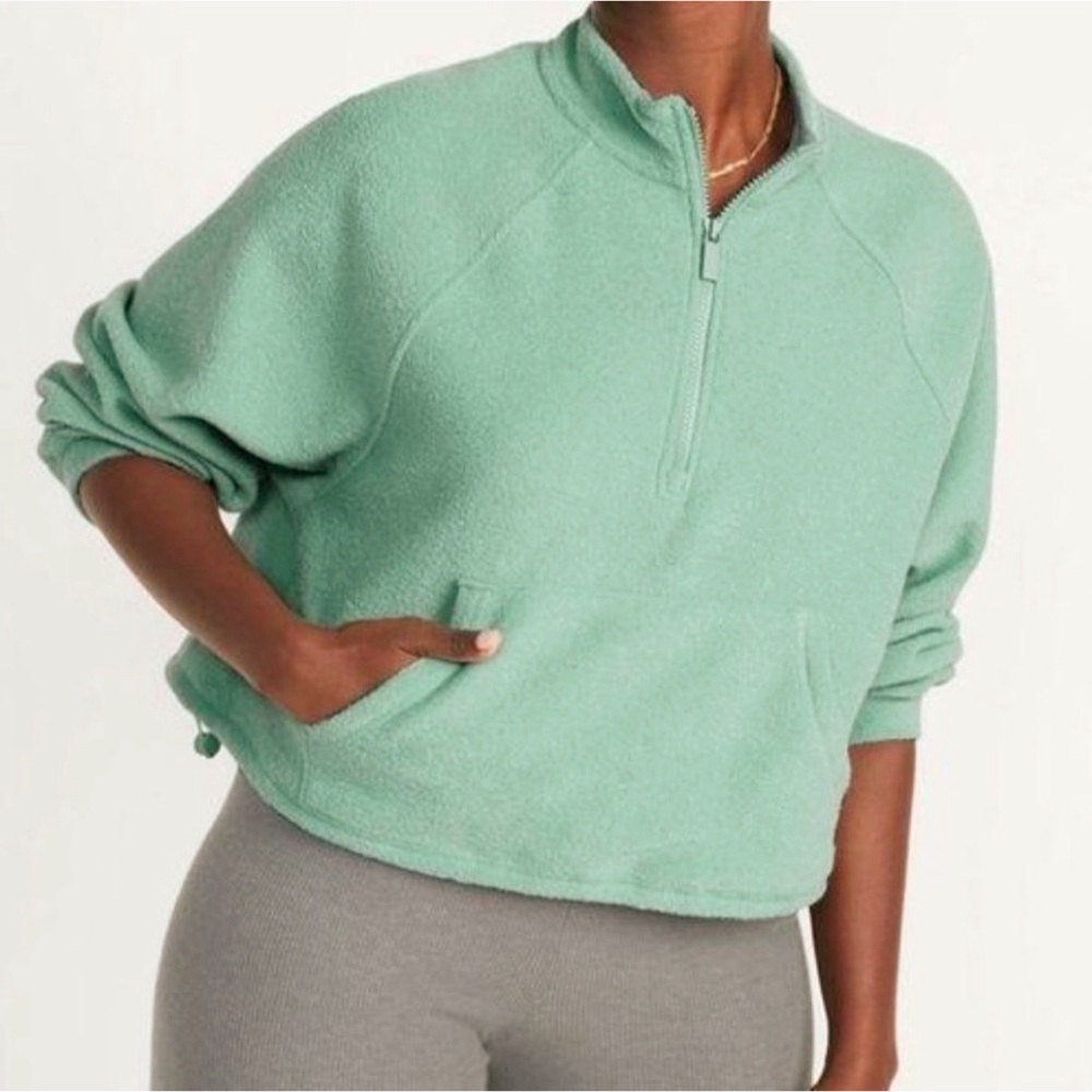 Old Navy Cropped Terry Pullover